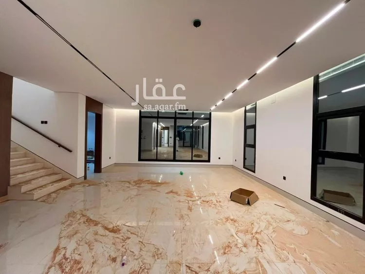 فيلا للبيع في شارع علي بن فارس, حي المهدية, مدينة الرياض, منطقة الرياض 14