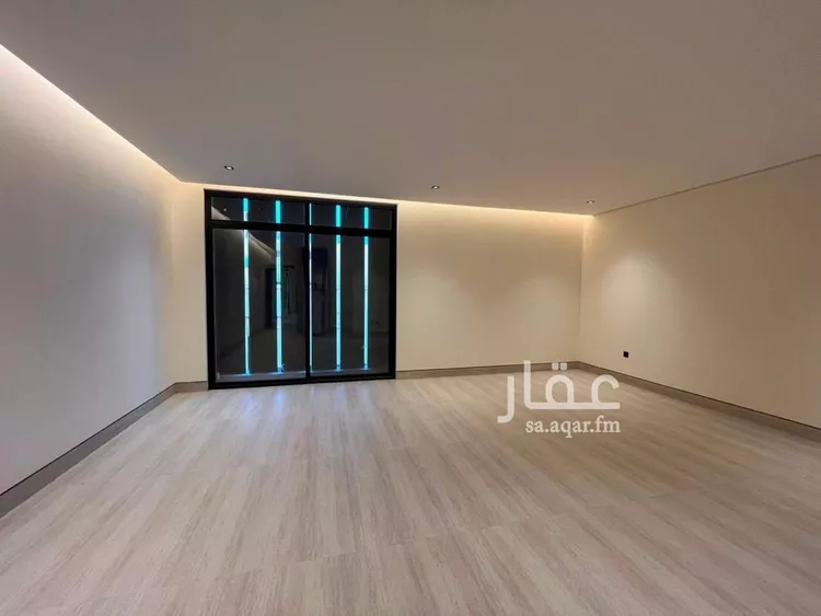 فيلا للبيع في شارع عبدالله النحوي, حي المهدية, مدينة الرياض, منطقة الرياض 24