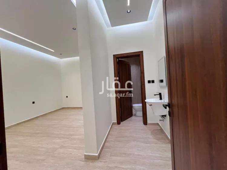 فيلا للبيع في شارع وادي الحسنا, حي المهدية, مدينة الرياض, منطقة الرياض 18