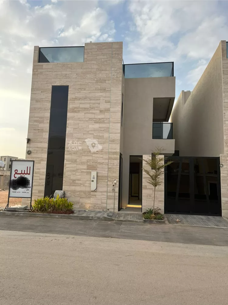 فيلا للبيع في شارع خلف الأحمر, حي المهدية, مدينة الرياض, منطقة الرياض صورة 4