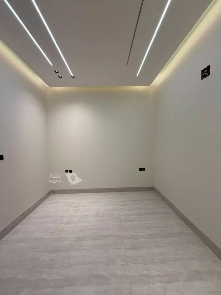Villa for Sale in Riyadh Al Mahdiyah 30