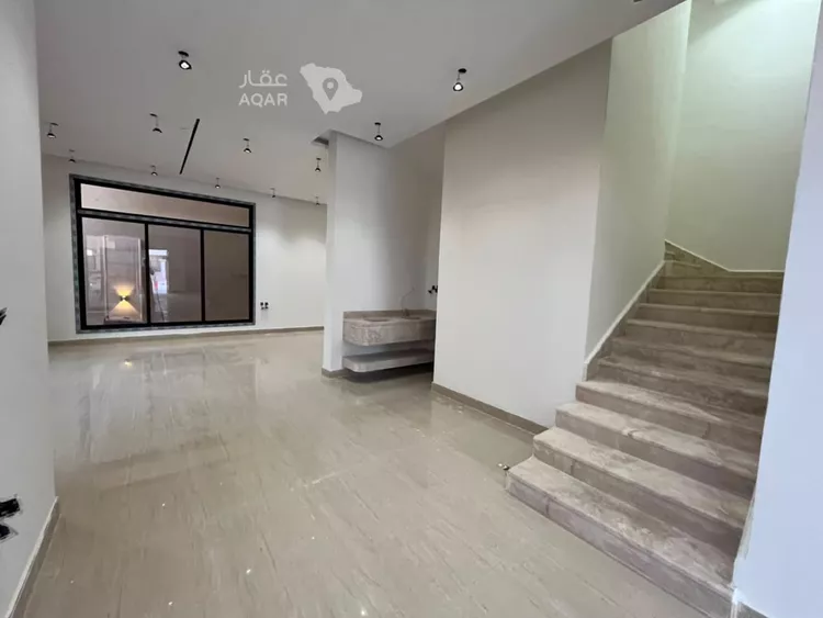 Villa for Sale in Riyadh Al Mahdiyah 9