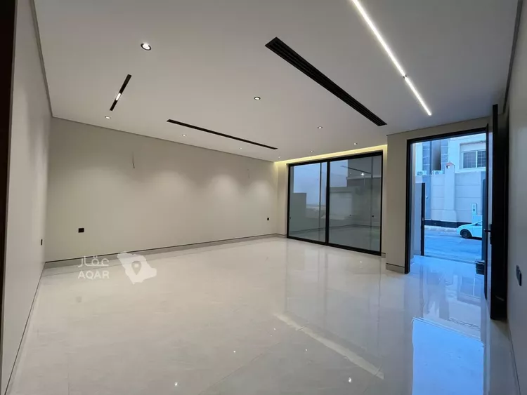 Villa for Sale in Riyadh Al Mahdiyah 9