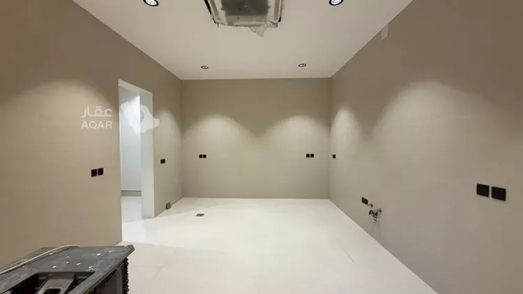 Villa for Sale in Riyadh Al Mahdiyah 10