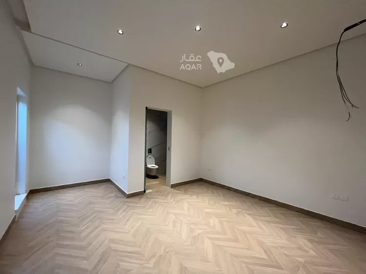 Villa for Sale in Riyadh Al Mahdiyah 16