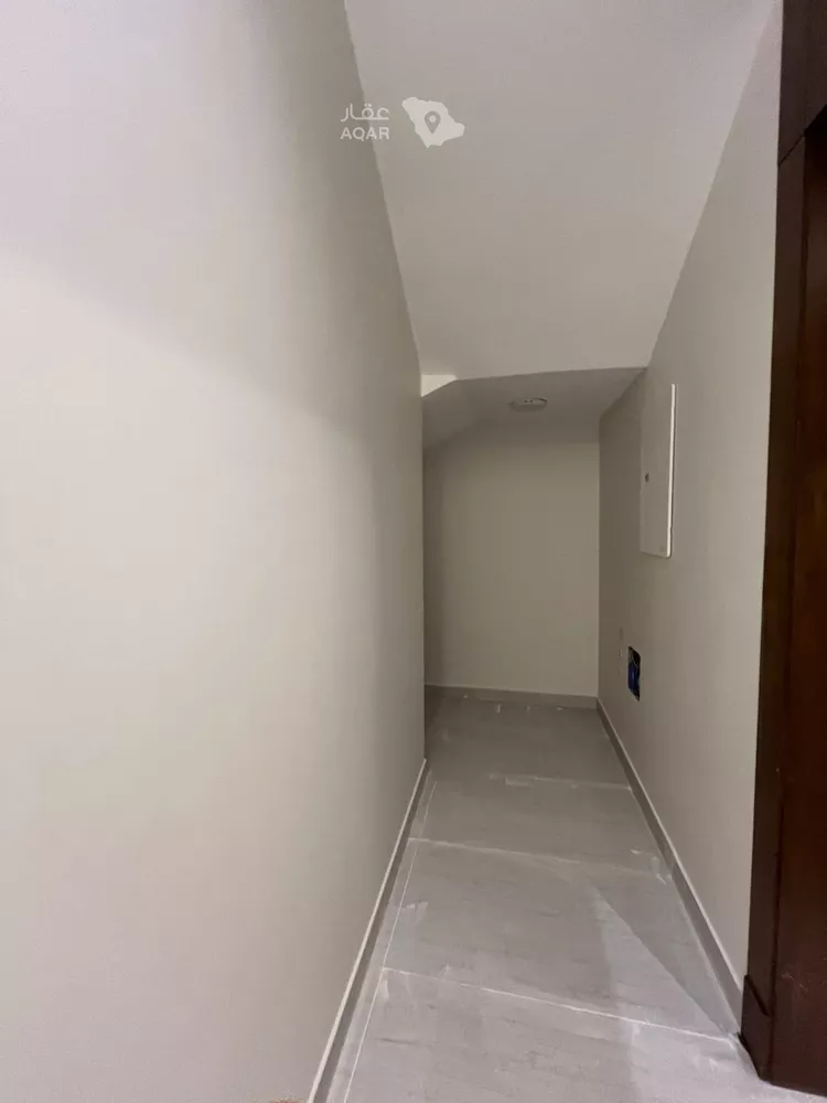 Villa for Sale in Riyadh Al Mahdiyah 10
