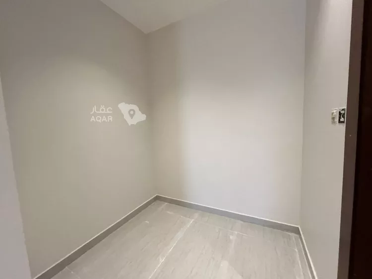 Villa for Sale in Riyadh Al Mahdiyah 28