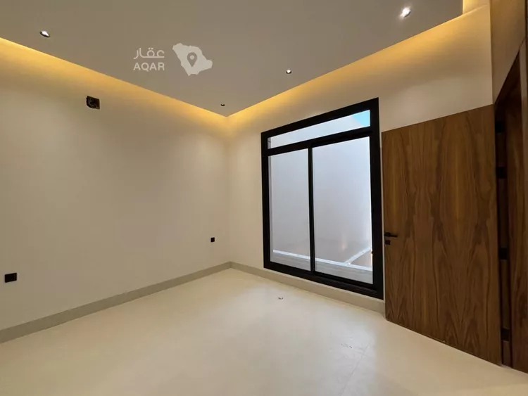 فيلا للبيع في شارع لطف بن سعد السميني, حي المهدية, مدينة الرياض, منطقة الرياض 15