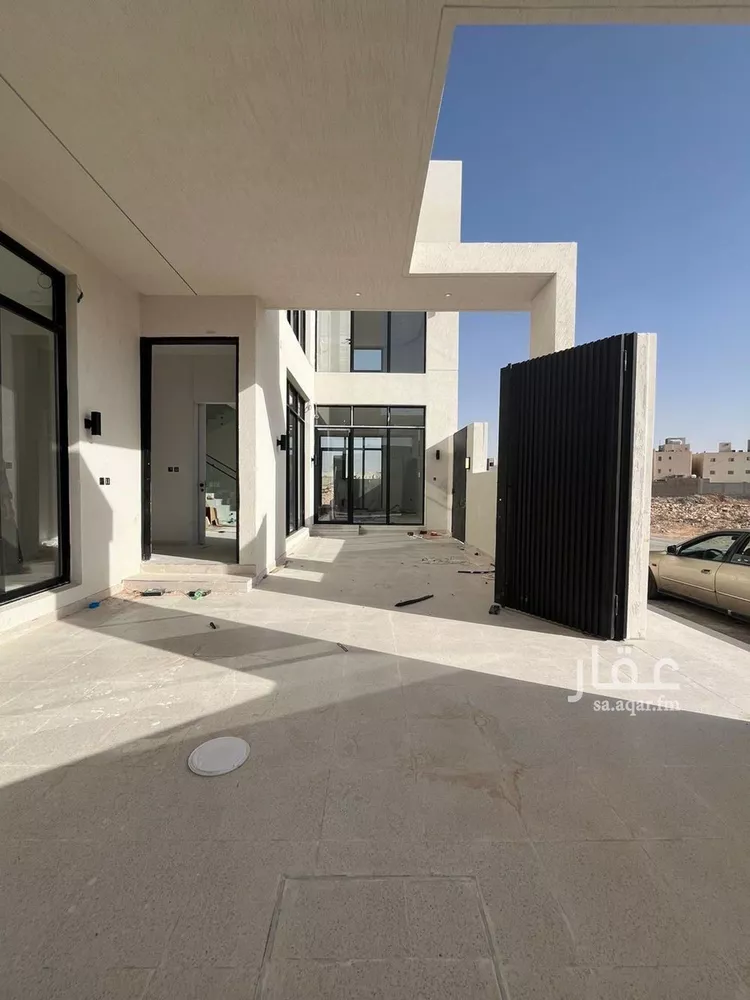 فيلا للبيع في شارع وادي الحسنا, حي المهدية, مدينة الرياض, منطقة الرياض صورة 4