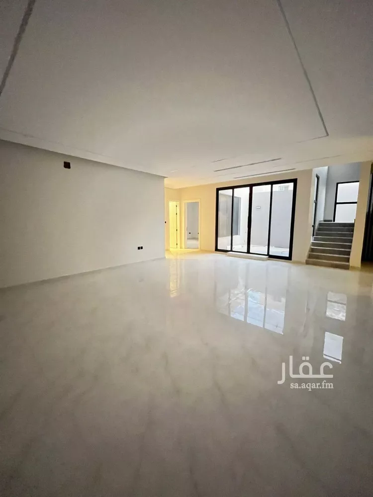 فيلا للبيع في شارع عبدالقادر بن عبدالوارث, حي المهدية, مدينة الرياض, منطقة الرياض صورة 4