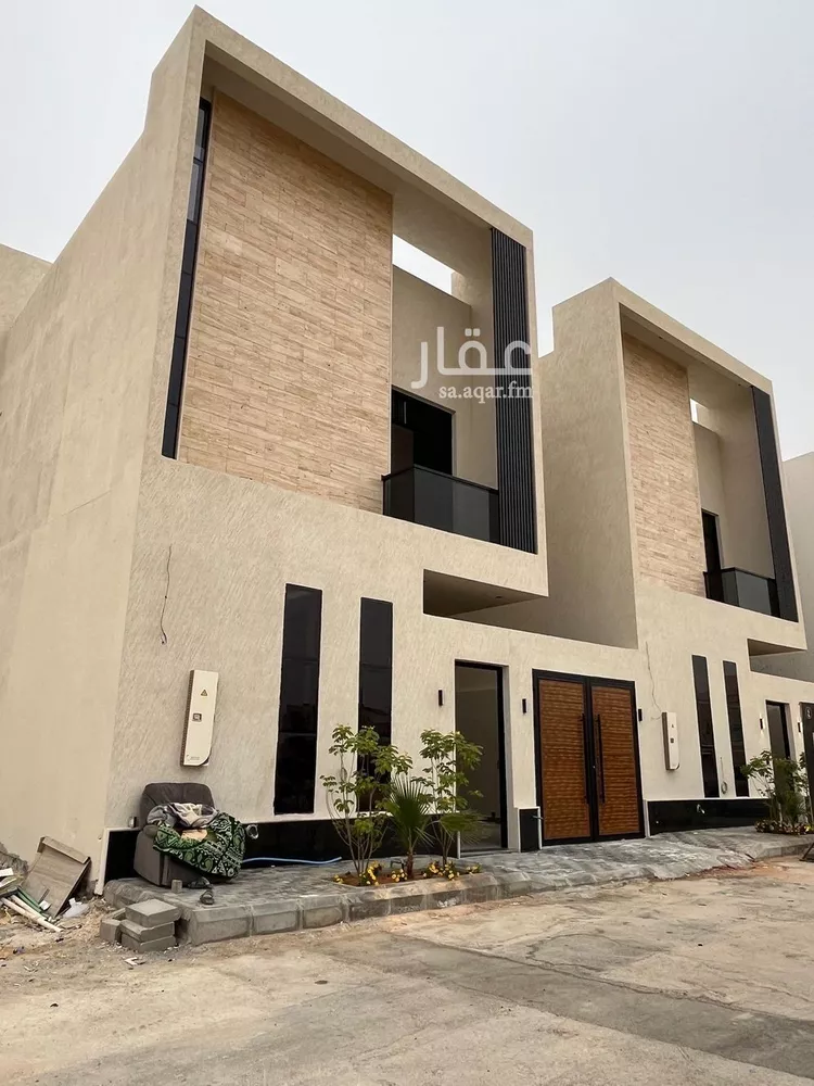 فيلا للبيع في شارع عائشة بنت أبي الفتح, حي المهدية, مدينة الرياض, منطقة الرياض