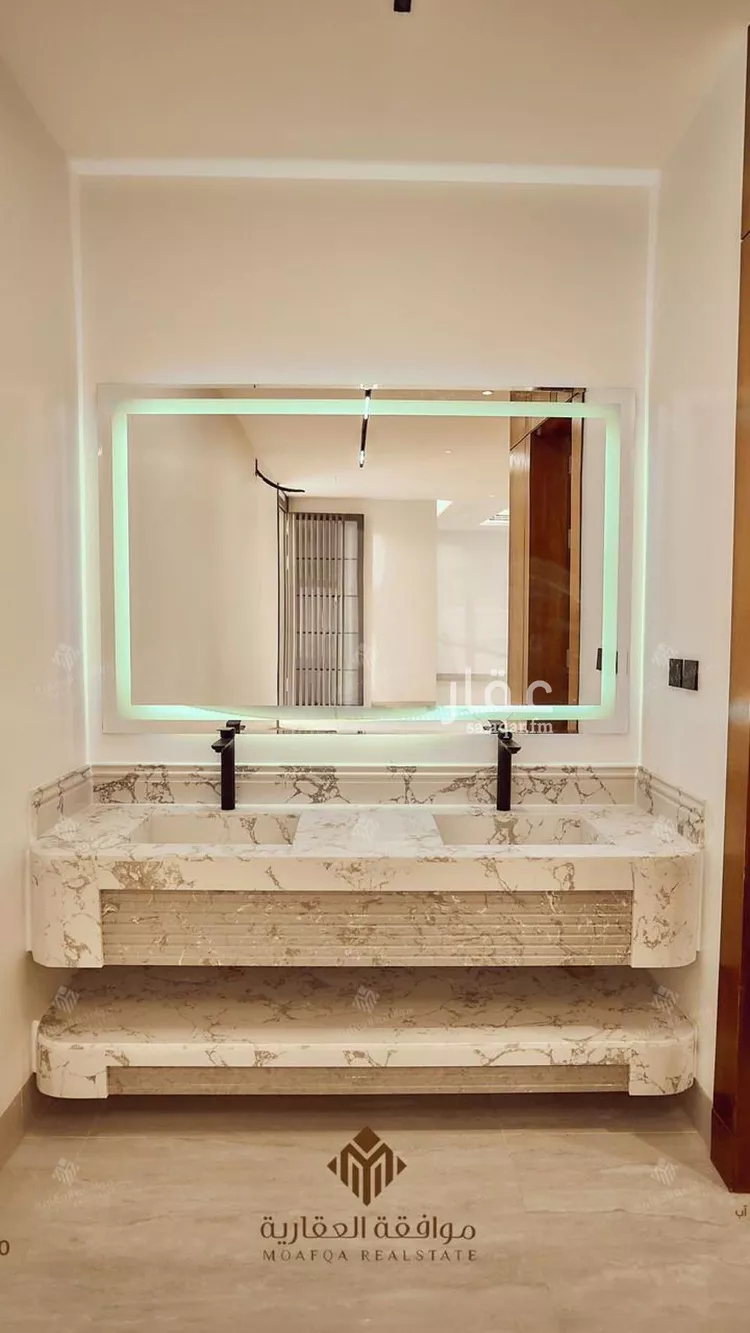 Villa for Sale in Riyadh Al Mahdiyah 11