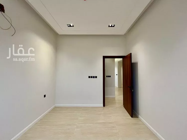 Apartment for Sale in Riyadh Al Mahdiyah 11