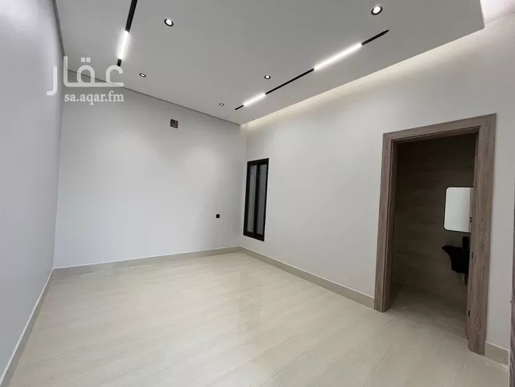 Villa for Sale in Riyadh Al Mahdiyah 17