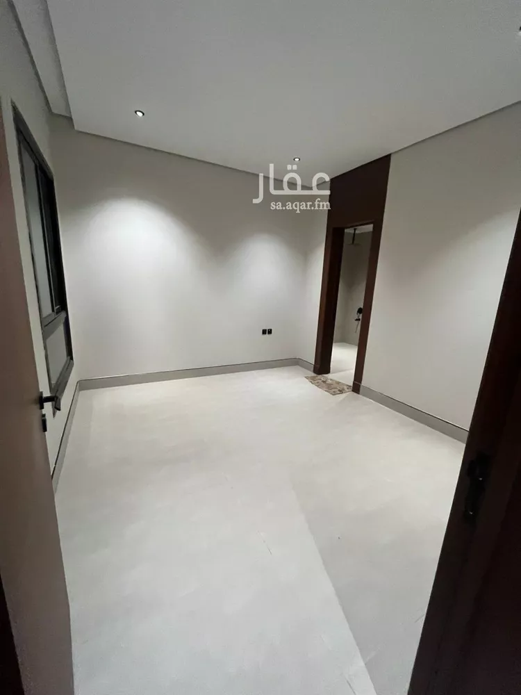 شقة للبيع في شارع عبداللطيف بن المبارك, حي المهدية, مدينة الرياض, منطقة الرياض 26