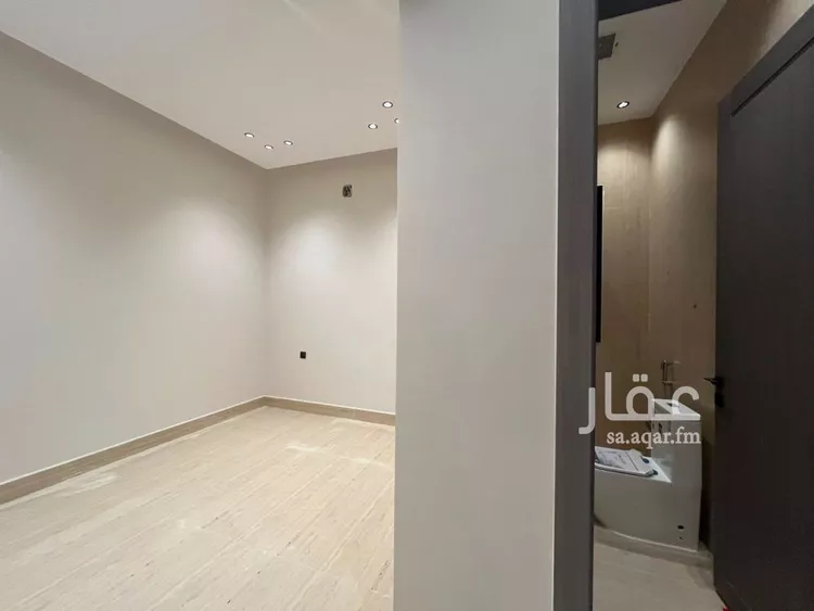 Villa for Sale in Riyadh Al Mahdiyah 24