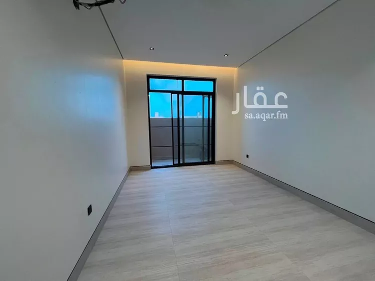 فيلا للبيع في شارع عبدالله النحوي, حي المهدية, مدينة الرياض, منطقة الرياض 15