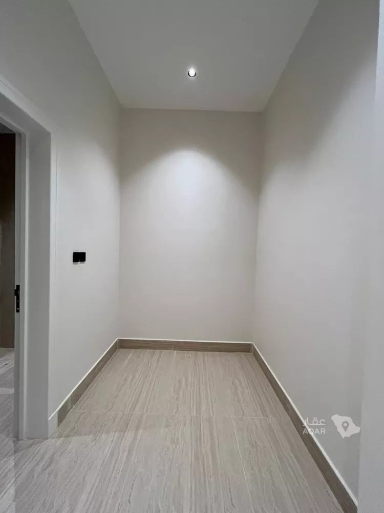 Villa for Sale in Riyadh Al Mahdiyah 16