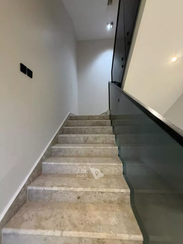 Villa for Sale in Riyadh Al Mahdiyah 12