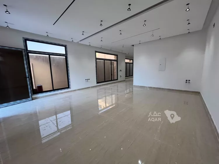 Villa for Sale in Riyadh Al Mahdiyah 8