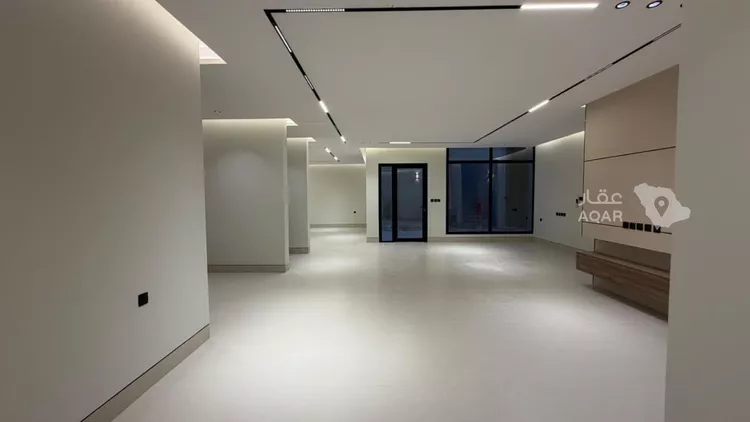 Villa for Sale in Riyadh Al Mahdiyah 17