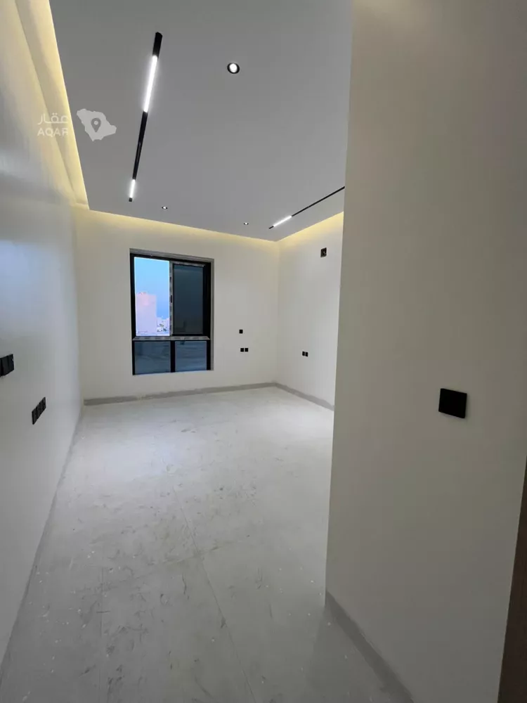 Villa for Sale in Riyadh Al Mahdiyah 15