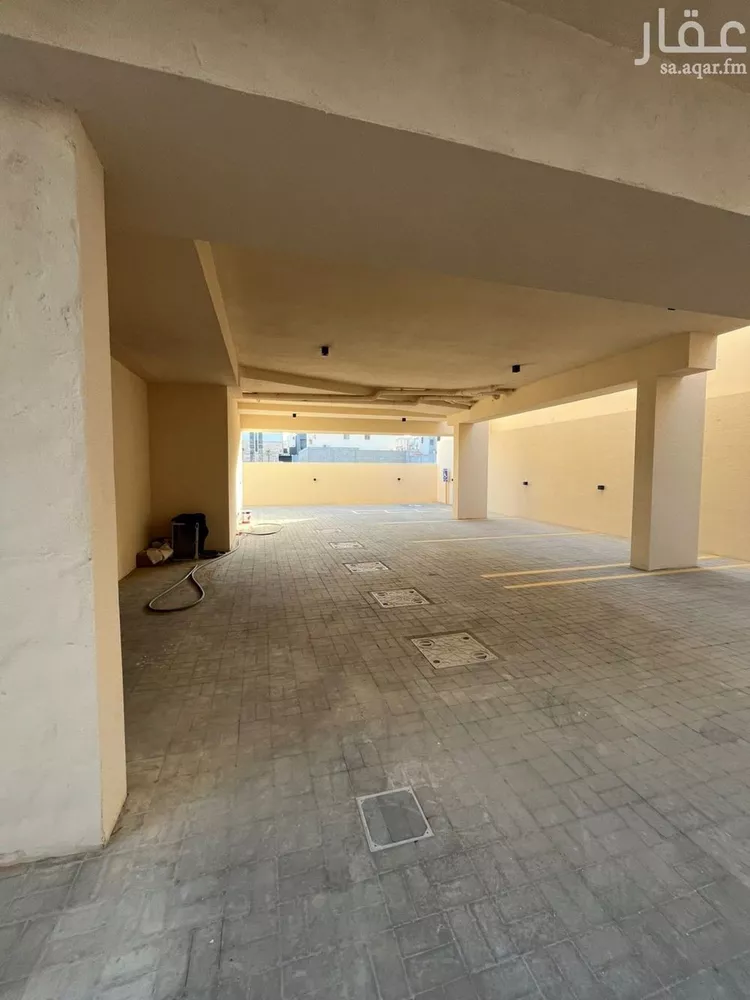 عمارة للبيع في شارع محمد بن هبة الله, حي المهدية, مدينة الرياض, منطقة الرياض صورة 4