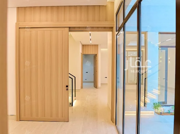 فيلا للبيع في شارع علي بن بسطام, حي المهدية, مدينة الرياض, منطقة الرياض صورة 5