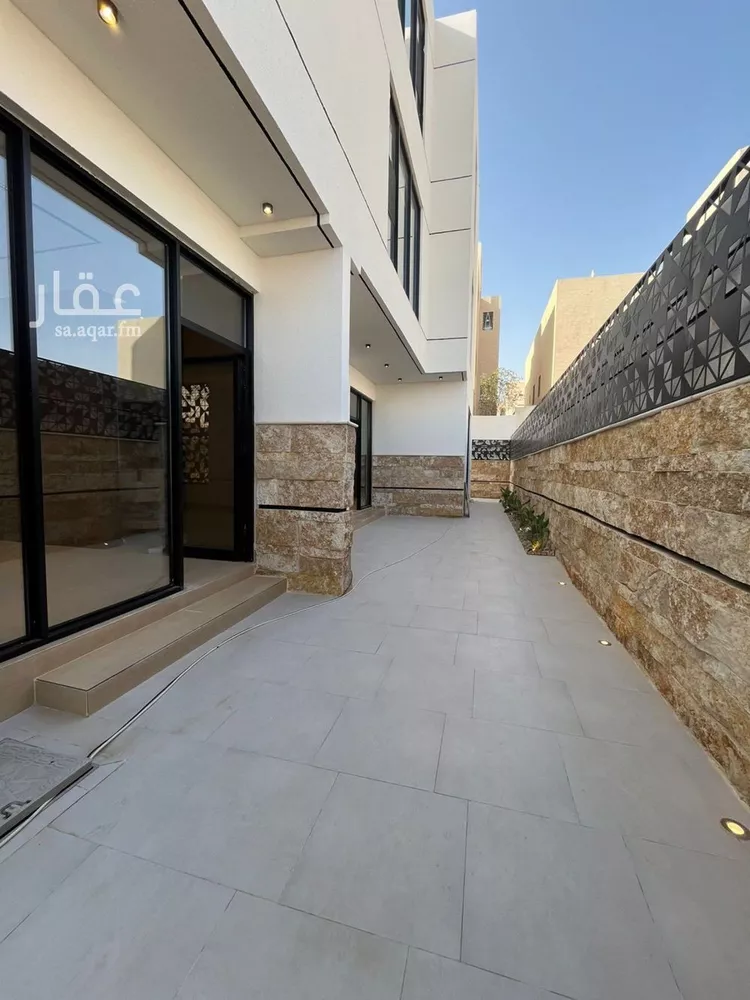 Villa for Sale in Riyadh Al Mahdiyah 7