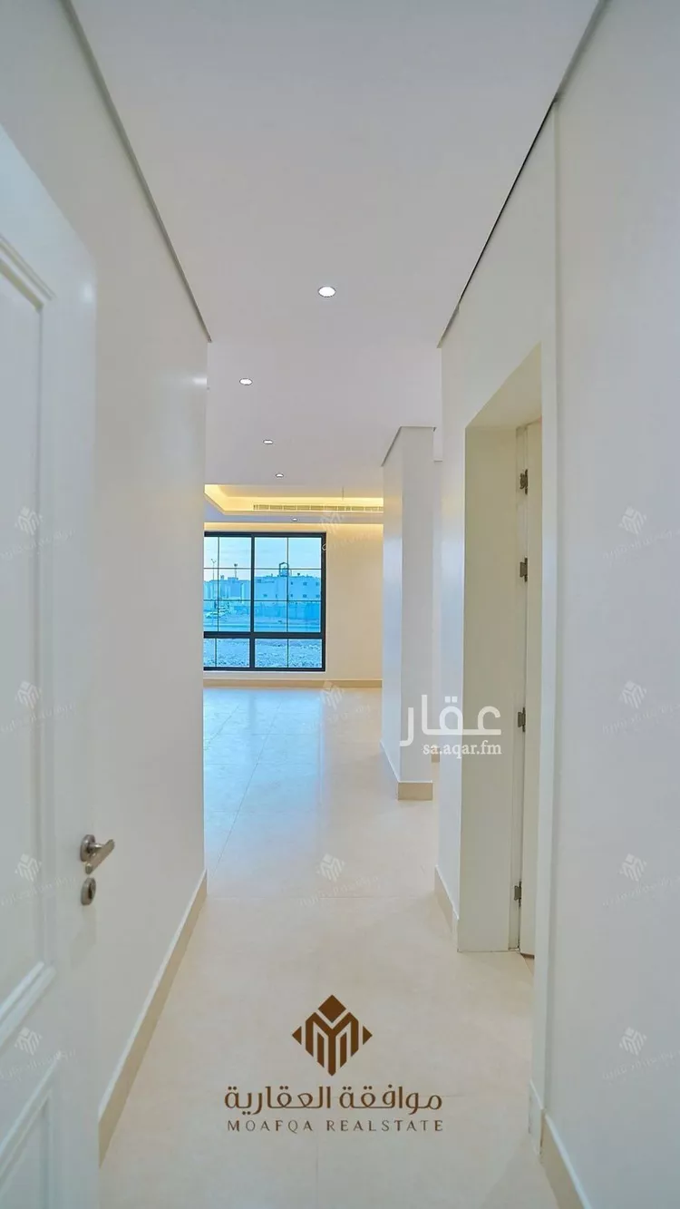 فيلا للبيع في شارع عبدالعزيز بن إسماعيل, حي المهدية, مدينة الرياض, منطقة الرياض 17