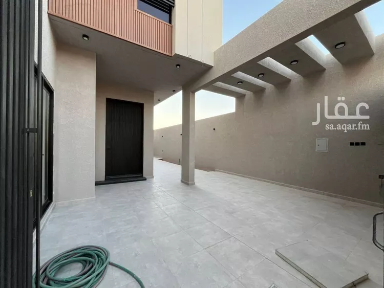 فيلا للبيع في شارع سبط العلاء, حي المهدية, مدينة الرياض, منطقة الرياض صورة 4