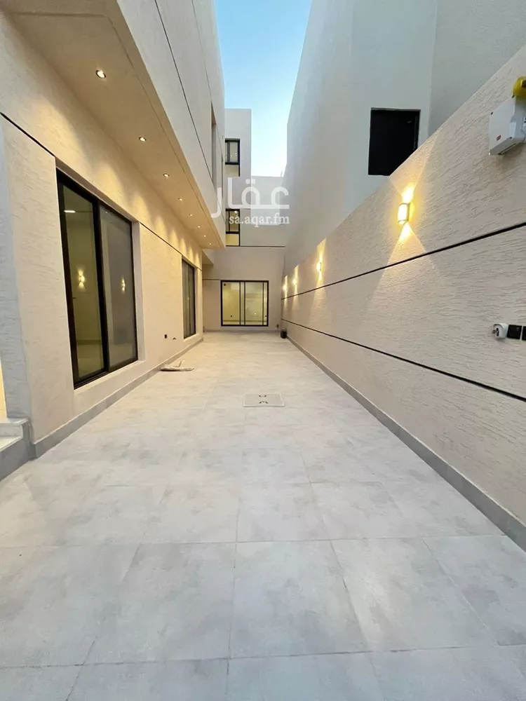 فيلا للبيع في شارع عبدالرحمن بن مرشد, حي المهدية, مدينة الرياض, منطقة الرياض صورة 3