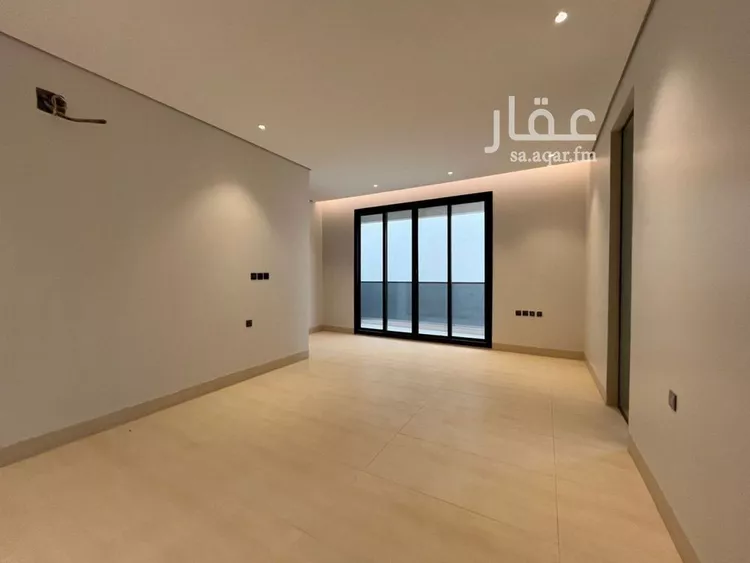 فيلا للبيع في شارع أحمد مفتي المكي الحنفي, حي المهدية, مدينة الرياض, منطقة الرياض 25