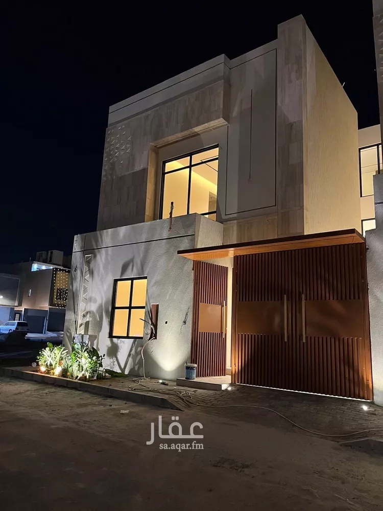 فيلا للبيع في شارع أبي الشيخ الأصبهاني, حي المهدية, مدينة الرياض, منطقة الرياض صورة 4