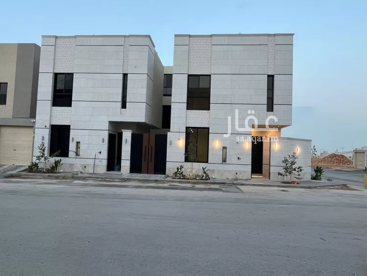 Villa for Sale in Riyadh Al Mahdiyah صورة 3