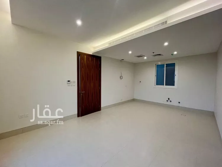عمارة للبيع في شارع أبي عروة, حي المهدية, مدينة الرياض, منطقة الرياض 21