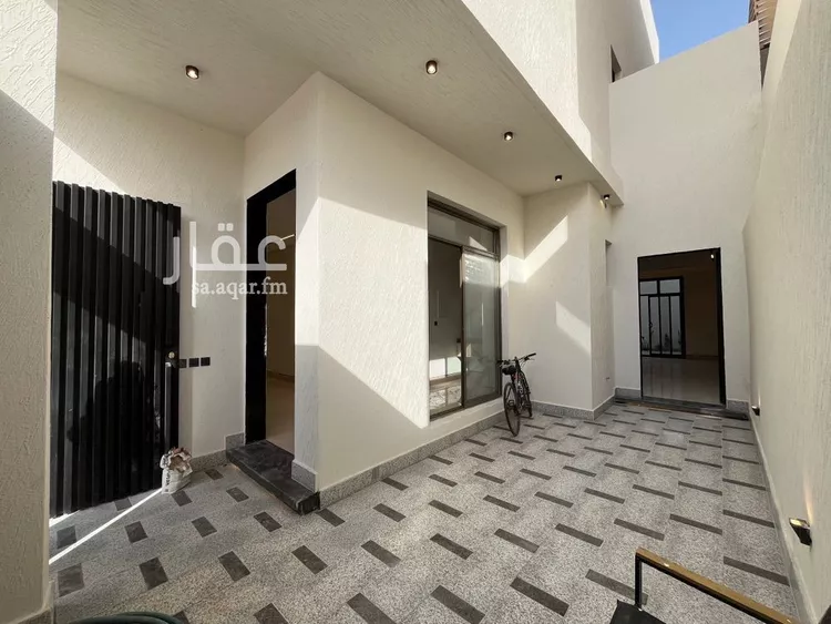 Villa for Sale in Riyadh Al Mahdiyah صورة 4