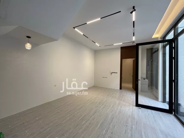 فيلا للبيع في شارع أمين بن محمد مرداد, حي المهدية, مدينة الرياض, منطقة الرياض 13
