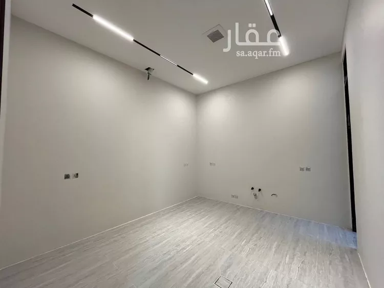 فيلا للبيع في شارع أمين بن محمد مرداد, حي المهدية, مدينة الرياض, منطقة الرياض 23
