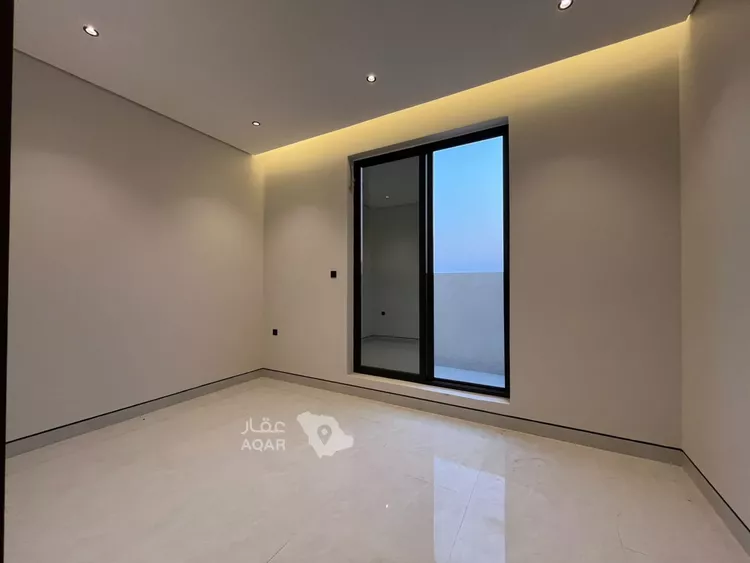 Villa for Sale in Riyadh Al Mahdiyah 17