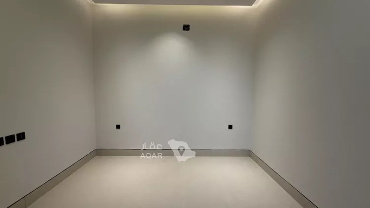 Villa for Sale in Riyadh Al Mahdiyah 25