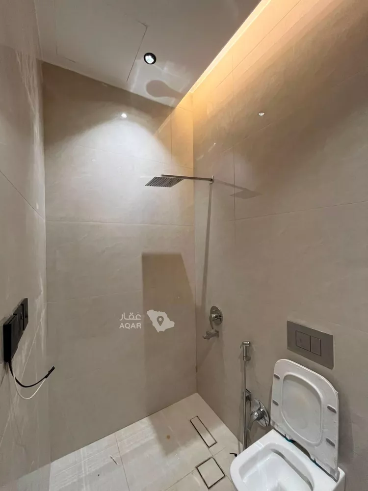 Villa for Sale in Riyadh Al Mahdiyah 25