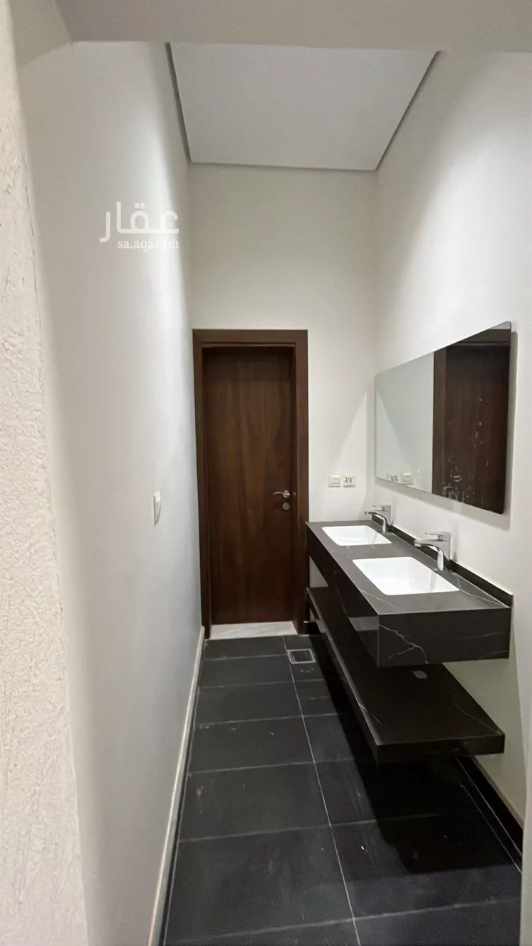 فيلا للبيع في شارع شهيد الدين ثم الوطن هشام سعد ناصر جميعه, حي المهدية, مدينة الرياض, منطقة الرياض صورة 3