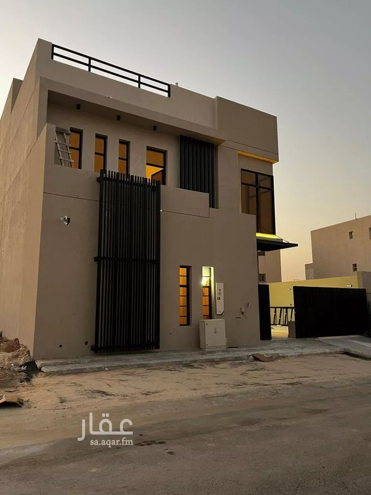 فيلا للبيع في صورة 2