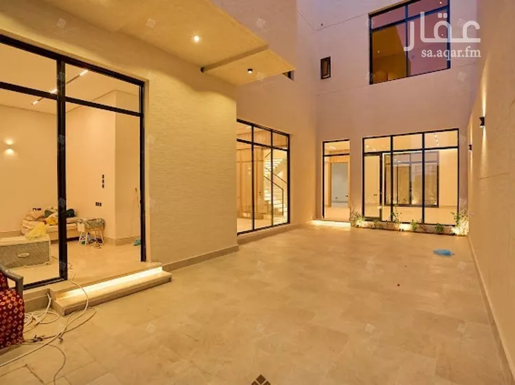 فيلا للبيع في شارع علي بن بسطام, حي المهدية, مدينة الرياض, منطقة الرياض صورة 3