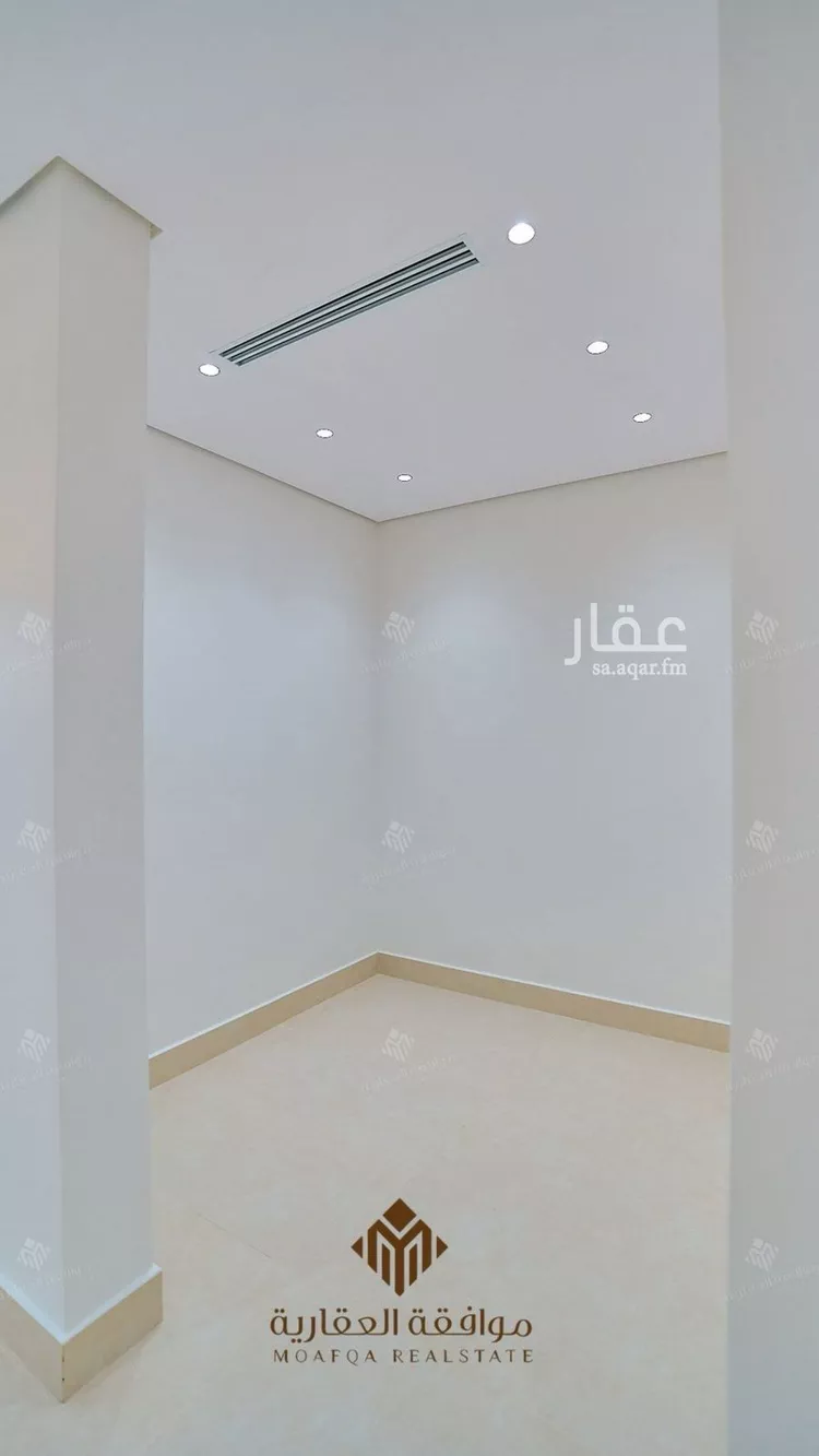 فيلا للبيع في شارع عبدالعزيز بن إسماعيل, حي المهدية, مدينة الرياض, منطقة الرياض 16