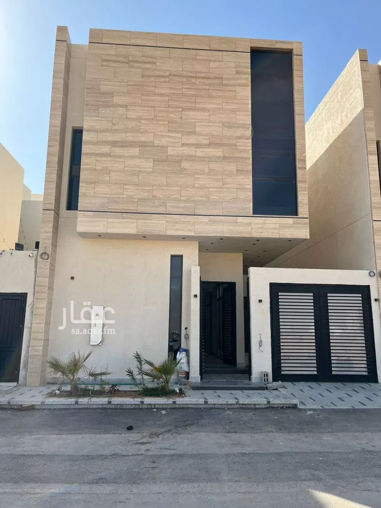 Villa for Sale in Riyadh Al Mahdiyah