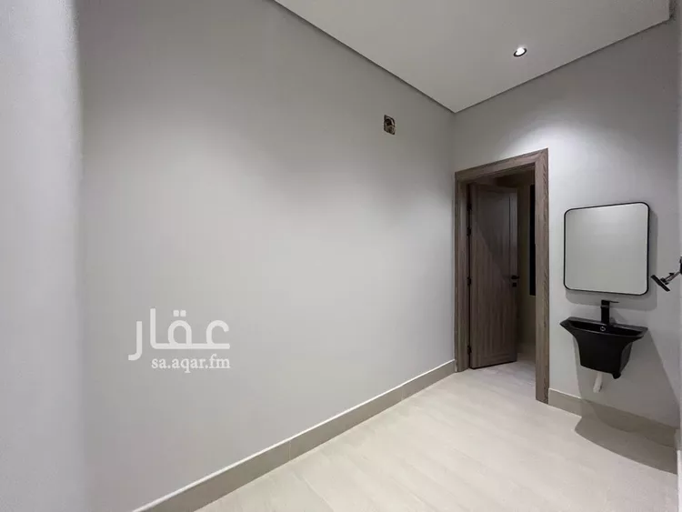 Villa for Sale in Riyadh Al Mahdiyah 24