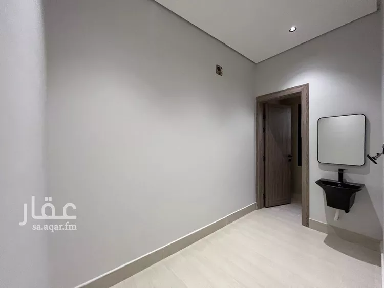 Villa for Sale in Riyadh Al Mahdiyah 29