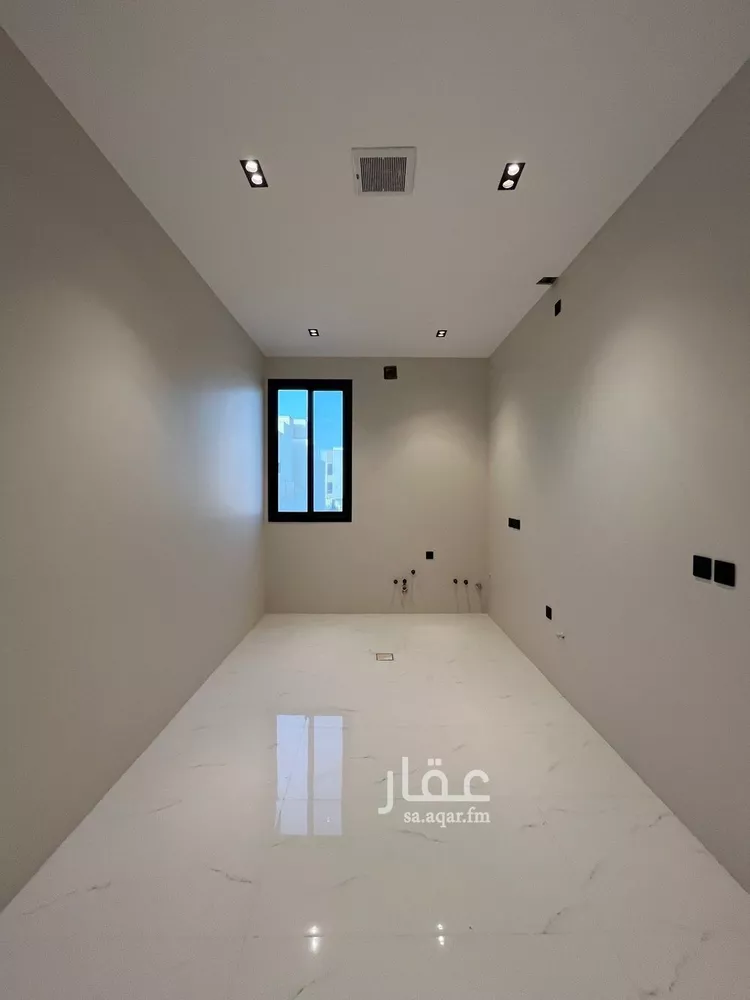 عمارة للبيع في شارع أبي عروة, حي المهدية, مدينة الرياض, منطقة الرياض 17